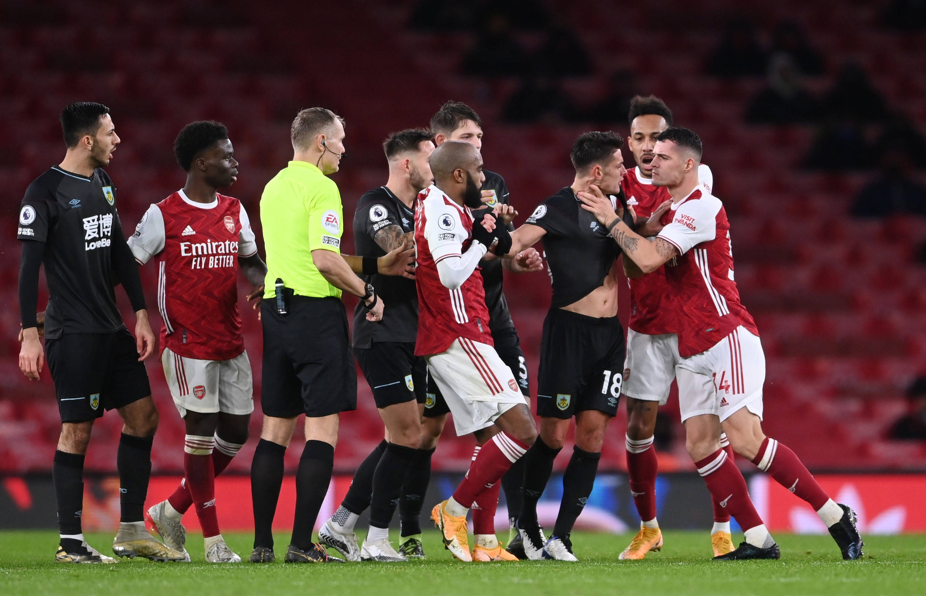 设计显然主 设计显然主